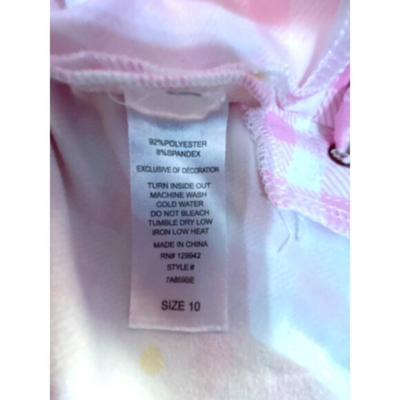 Between Girls Graphic Motivational Top Pink Mult Squares/Flowers i Size 10 - Picture 4 of 6